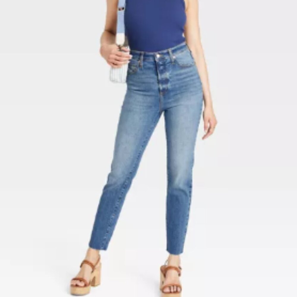 Universal Thread™  Women's High-Rise 90's Slim Jeans - Medium Wash 14 Regular